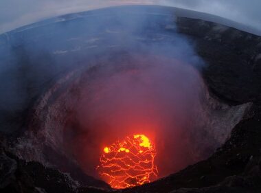 Volcán Kilauea de Hawai entra en erupción